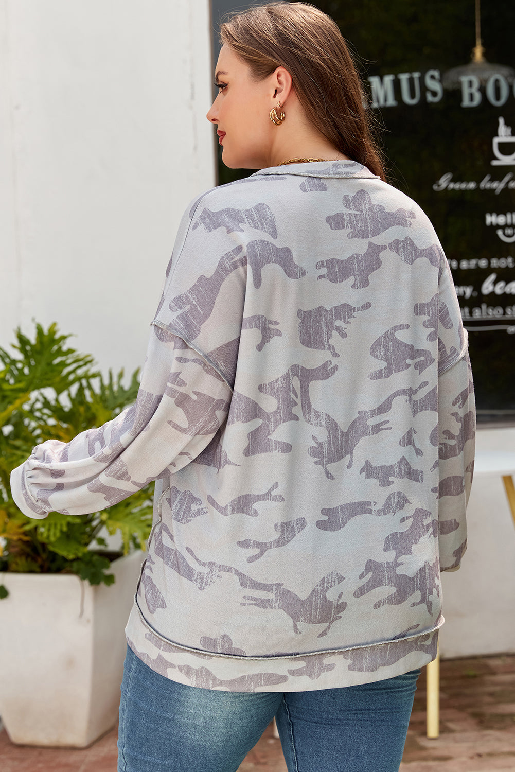 Camo Round Neck Plus Size Sweatshirt