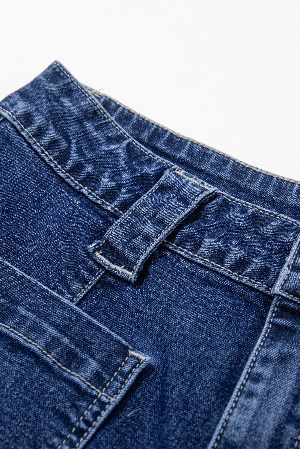 Dark Wash Wide Leg Pocketed High Waist Jeans