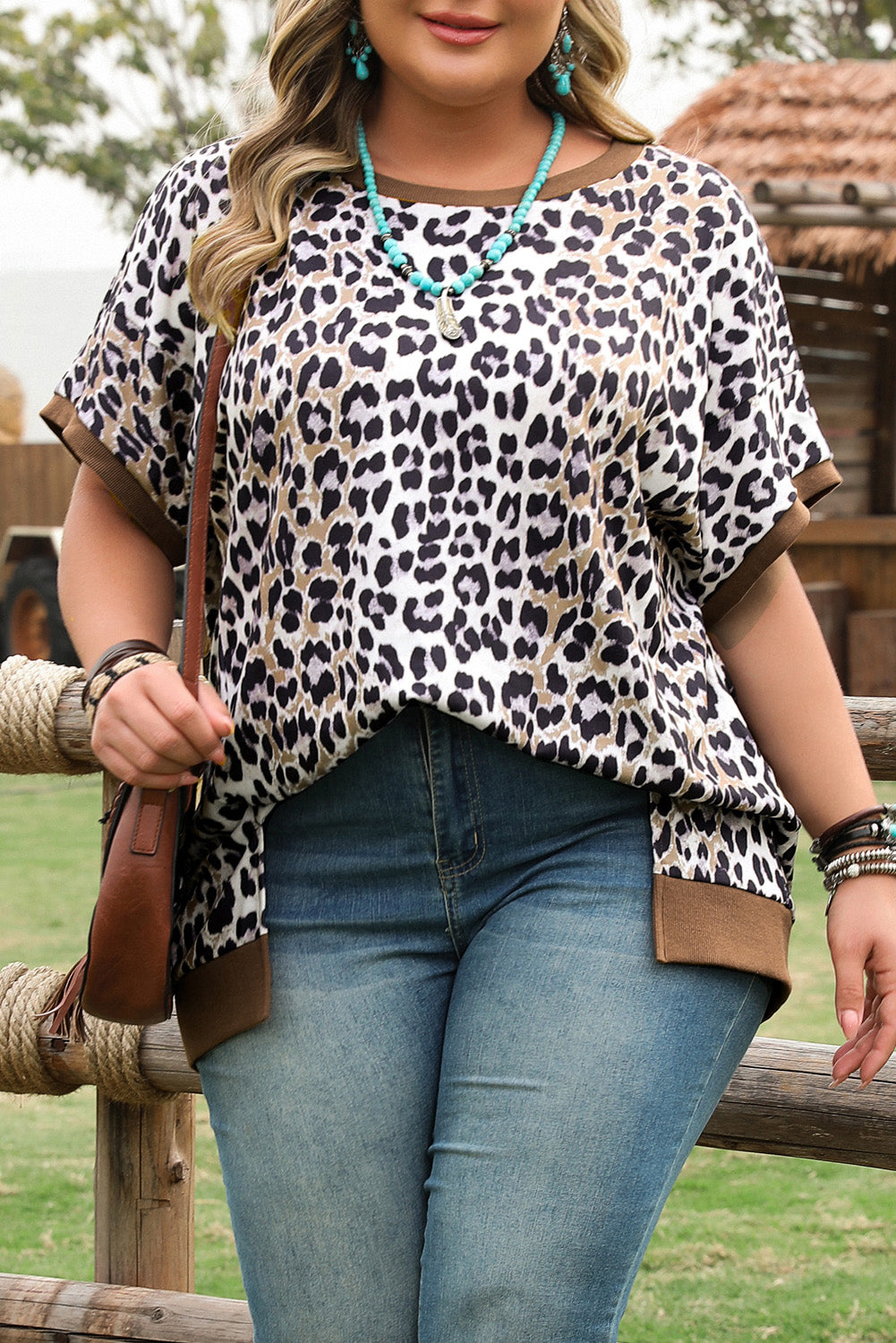 Leopard Contrast Trim Short Sleeve Plus Size Top