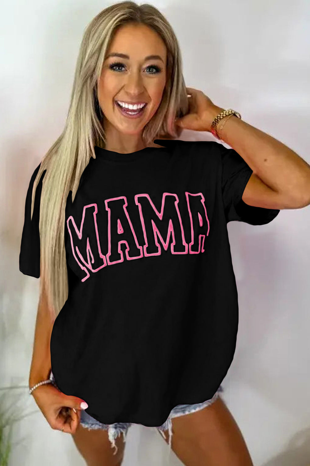 Black ‘MAMA’ Outlined T Shirt