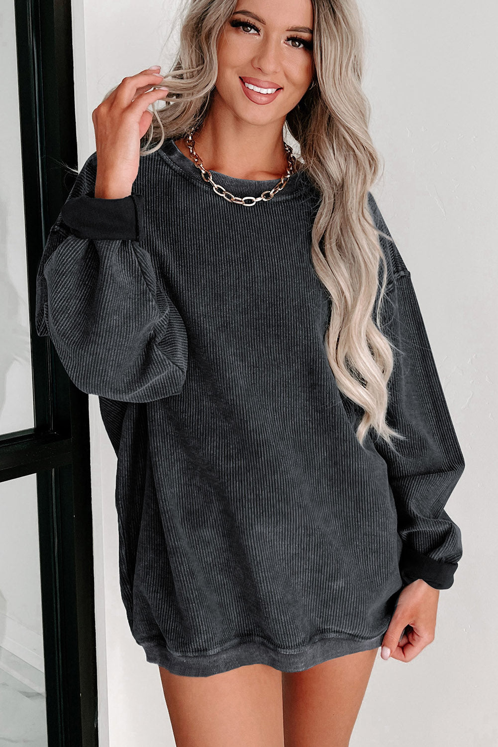 Black Solid Ribbed Knit Pullover Sweatshirt
