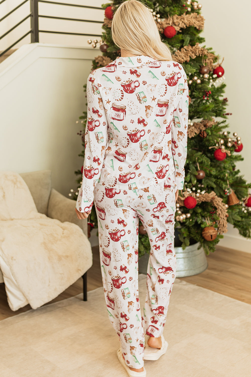 White Christmas Long Sleeve Shirt and Pants Pajama Set
