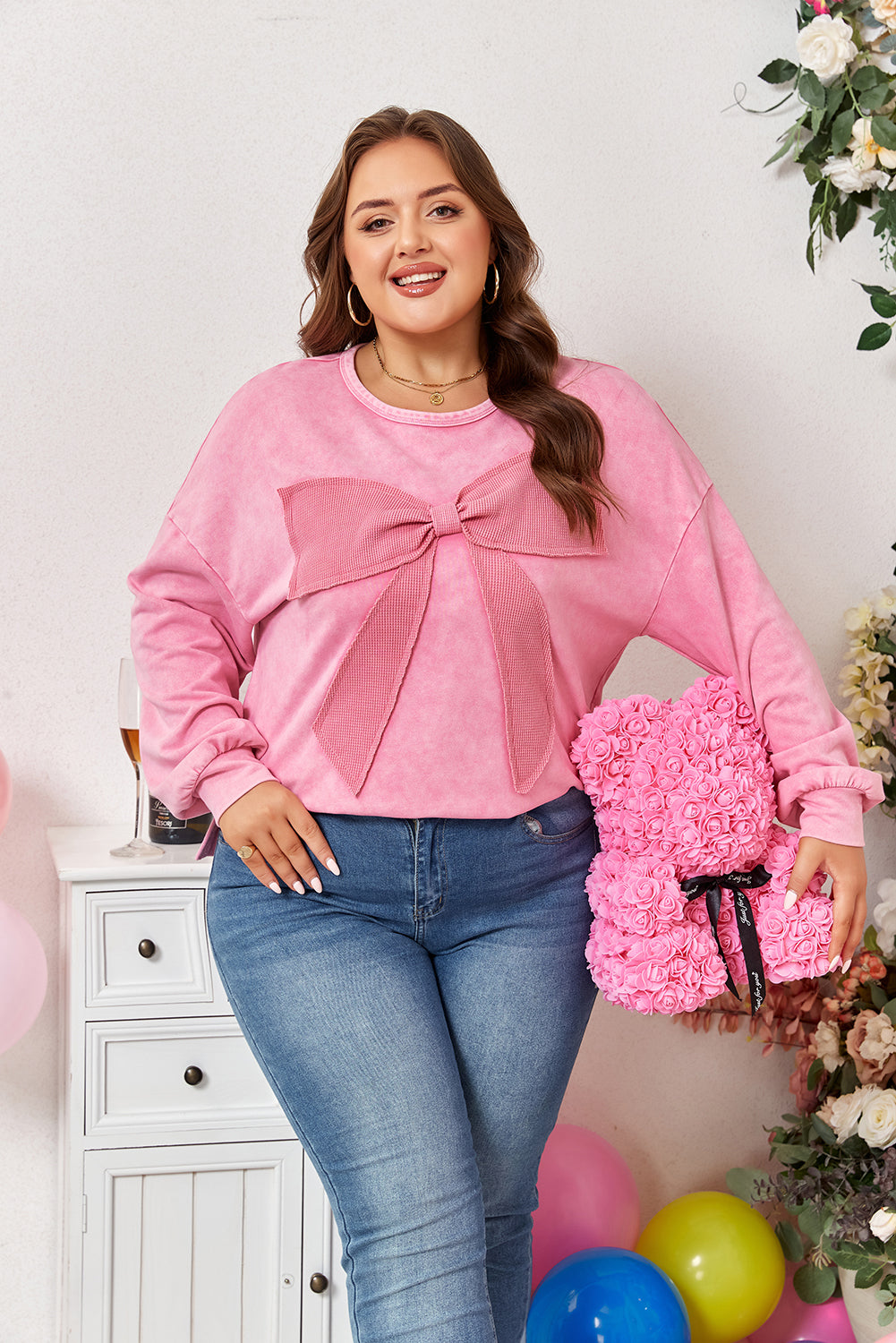 Pink Bowknot Patchwork Graphic Mineral Wash Plus Size Sweatshirt