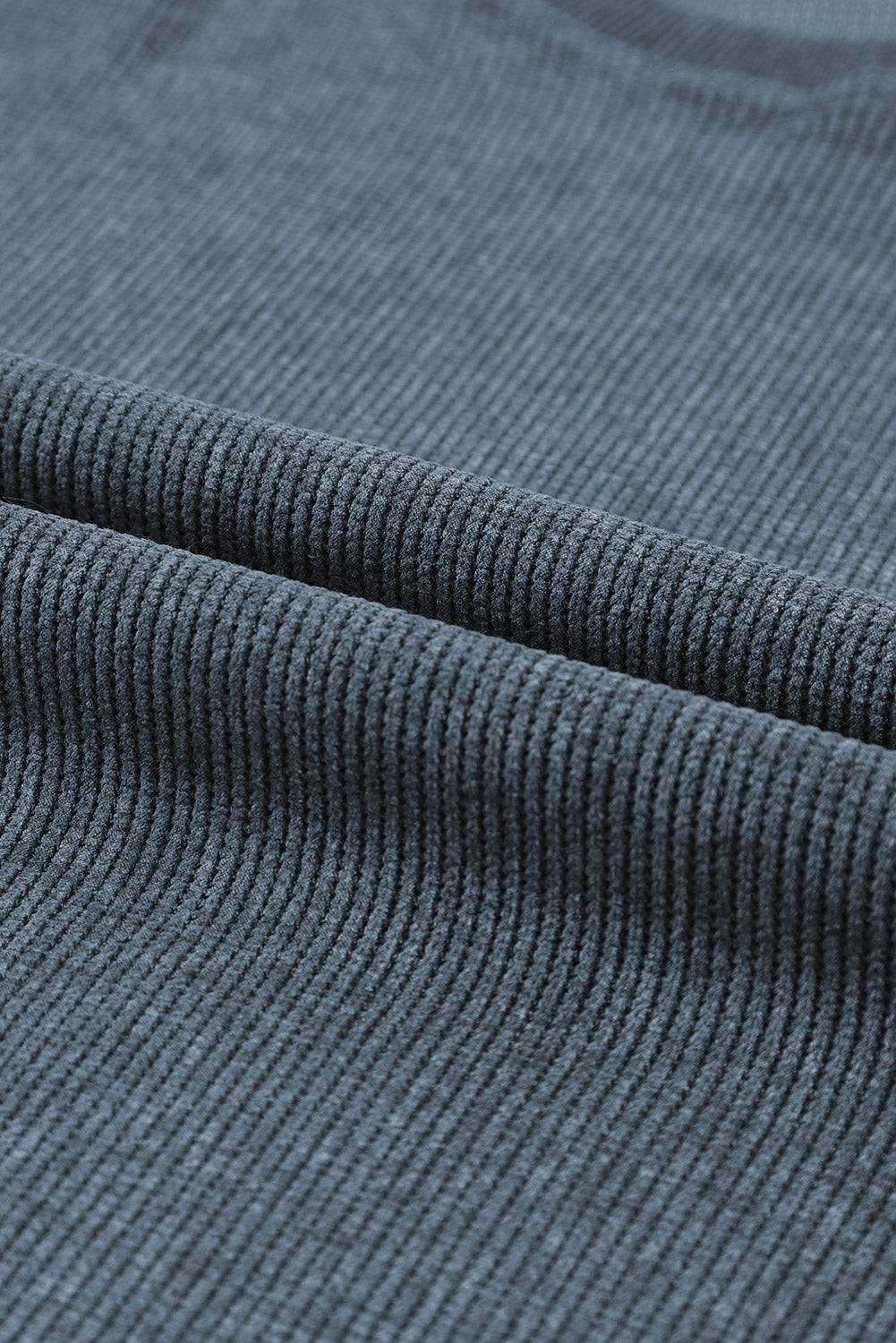 Blue Solid Ribbed Knit Pullover Sweatshirt