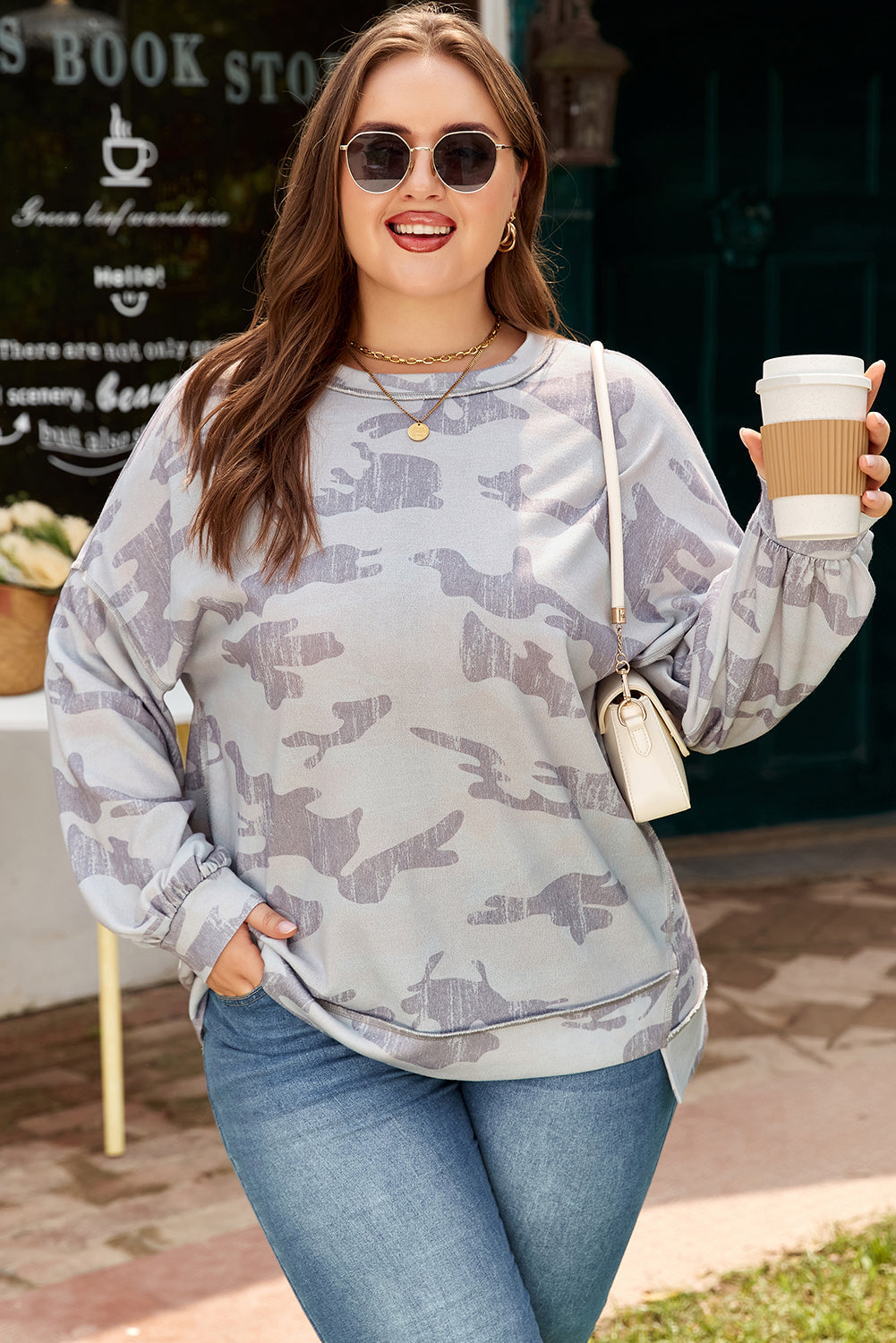 Camo Round Neck Plus Size Sweatshirt