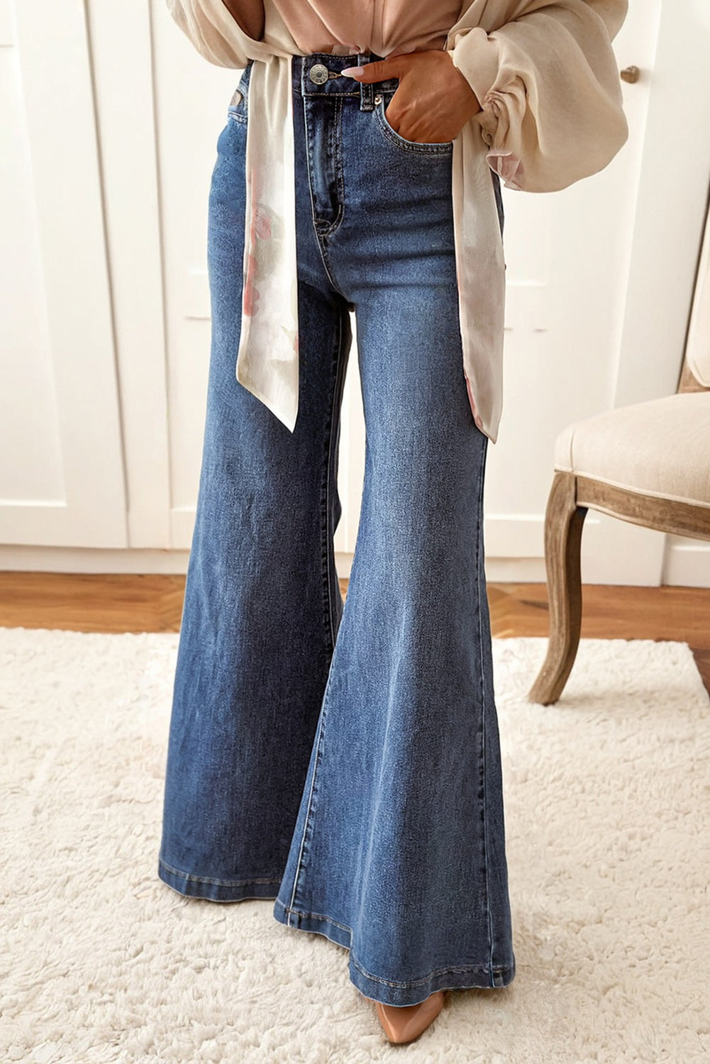 ‘Sara’ High Waist Bell Bottom Jeans