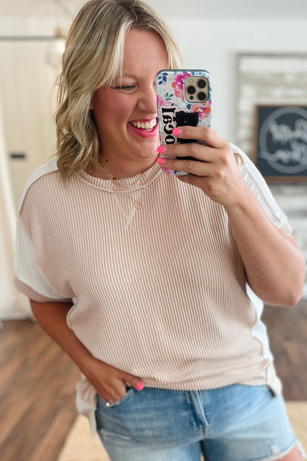 Parchment Colorblock Plus Size Short Sleeve Top